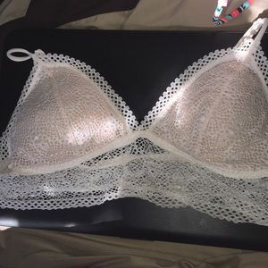 New! Victoria secret bralette.